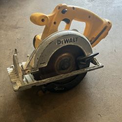 Dewalt Circular Saw