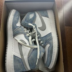 Jordan 1 high OG hyper royal (6.5Y) Used