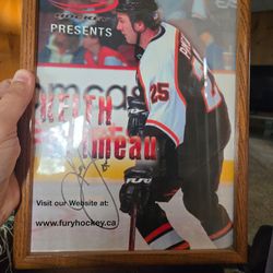 Framed autographed photo of flyers great Keith primeau