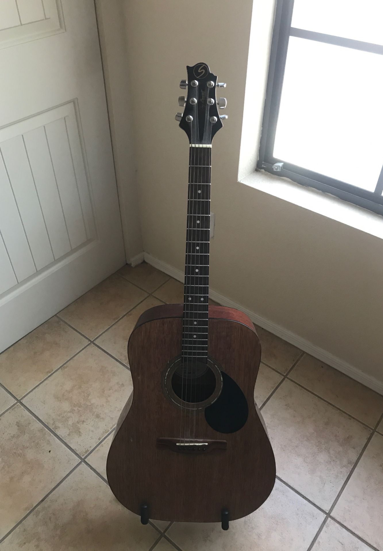 Acoustic guitar