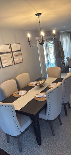 Pottery Barn Dining Table Set