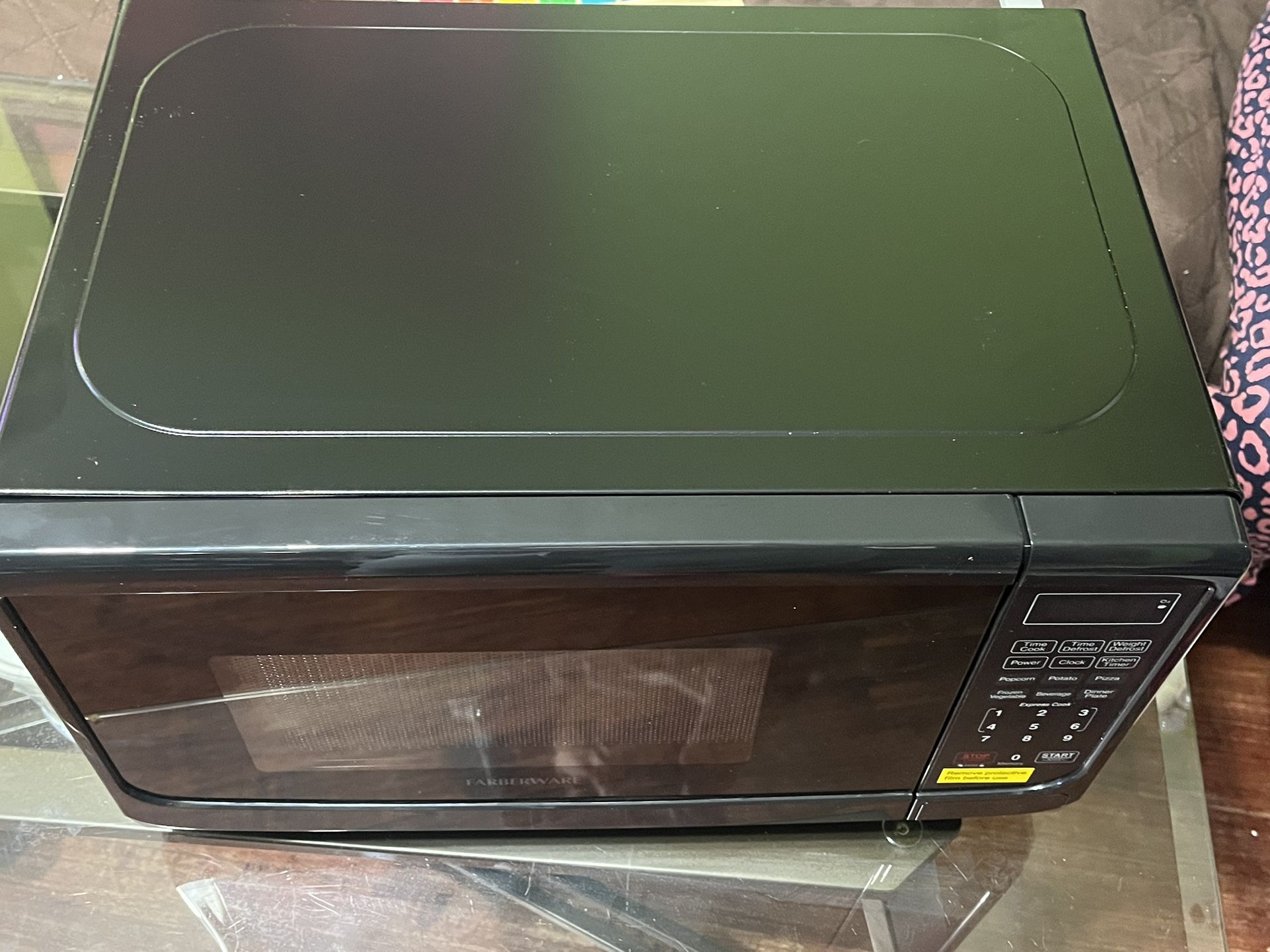 CHEAP Criterion microwave $27 for Sale in Chicago, IL - OfferUp