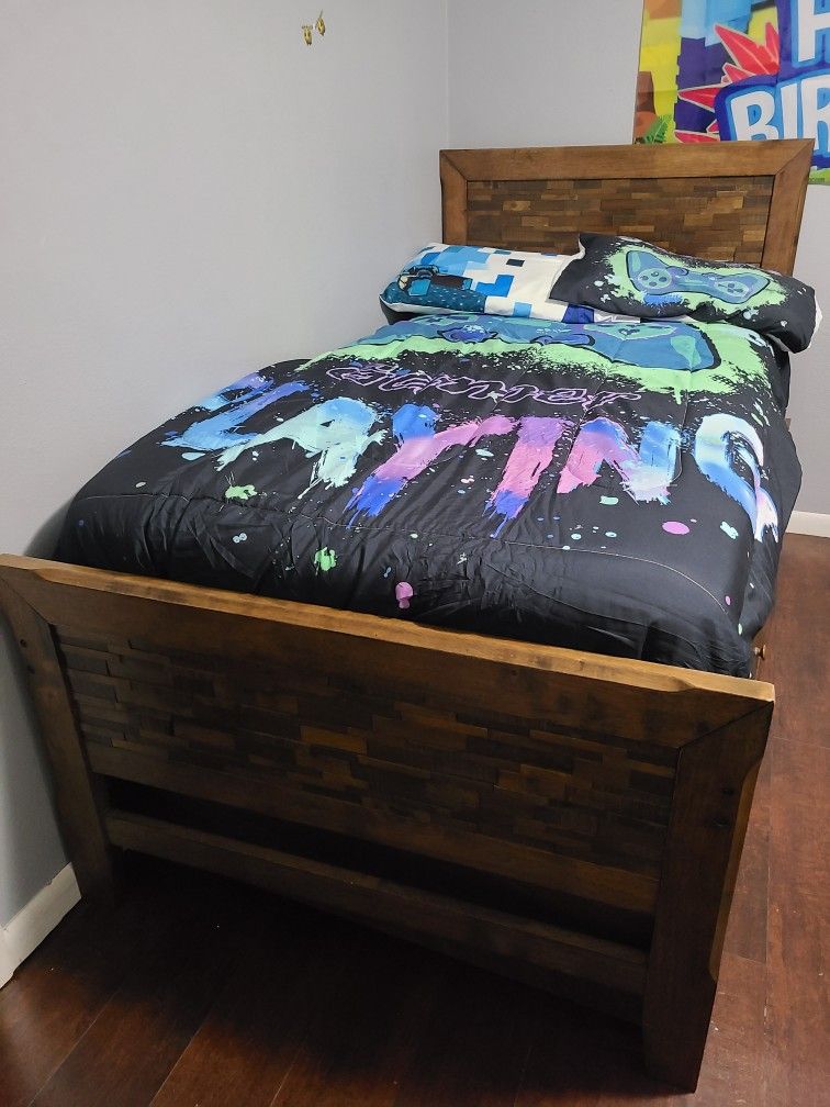 2 Twin Beds In One with dresser Set