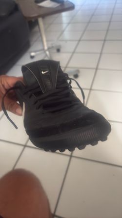 indoor soccer shoe size 10