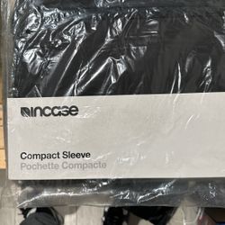 In case compact sleeve for 13 inch MacBook Pro, MacBook Air