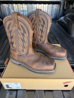 Men Red Wing Shoes (Boots) 11 Size
