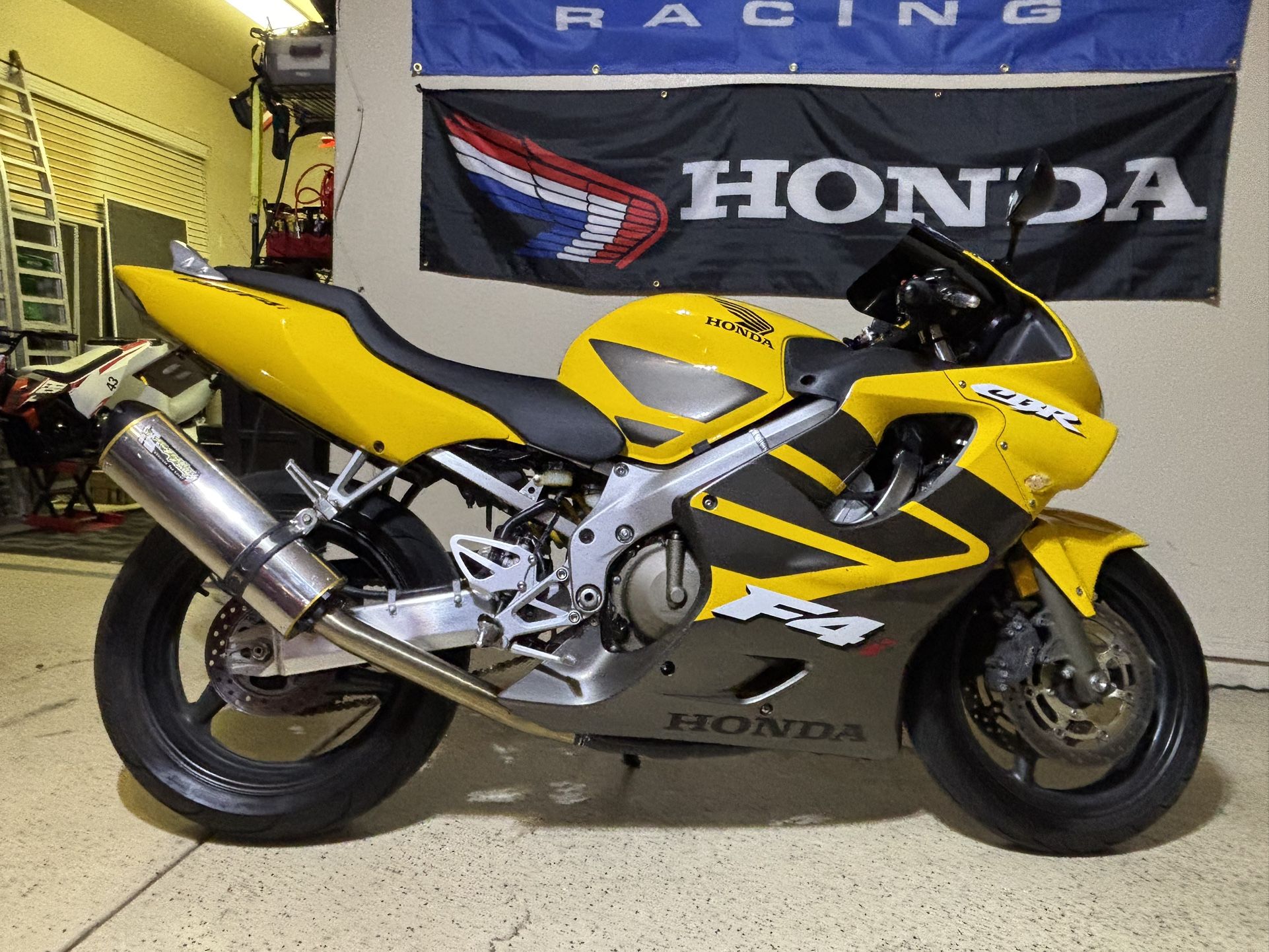 2006 Honda CBR 600 F4i