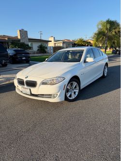 BMW 528i 2011