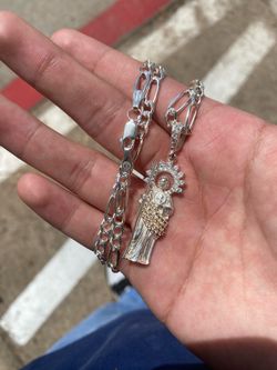 This is a 925 silver St. Jude San Judas  necklace