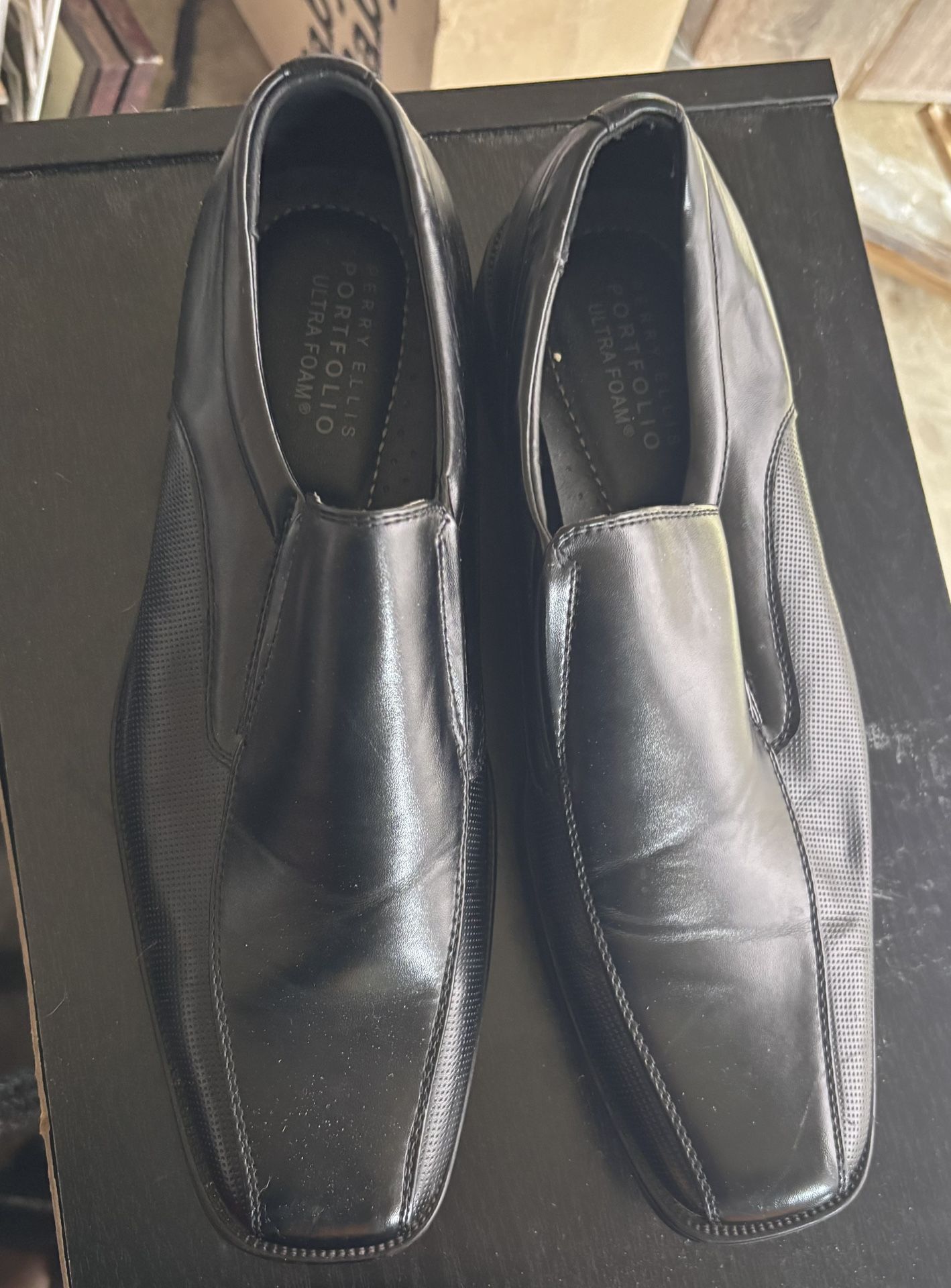 MENS DRESS SHOES 