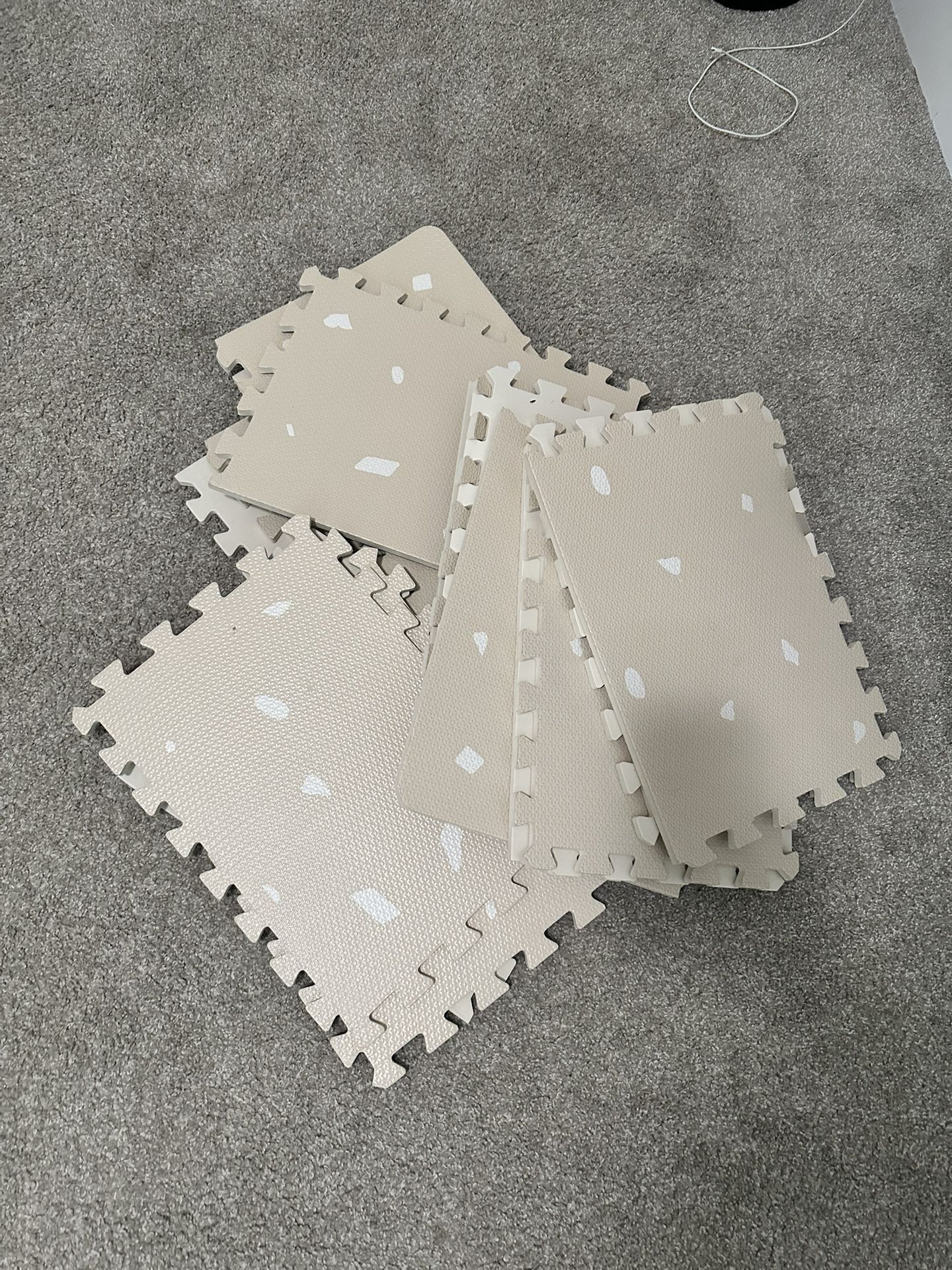 Free: Baby/Toddler/Kid foam floor tiles
