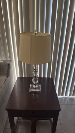 Table lamp