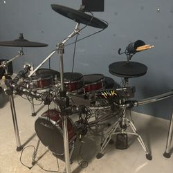 Alesis Strike Electronic Drum Kit