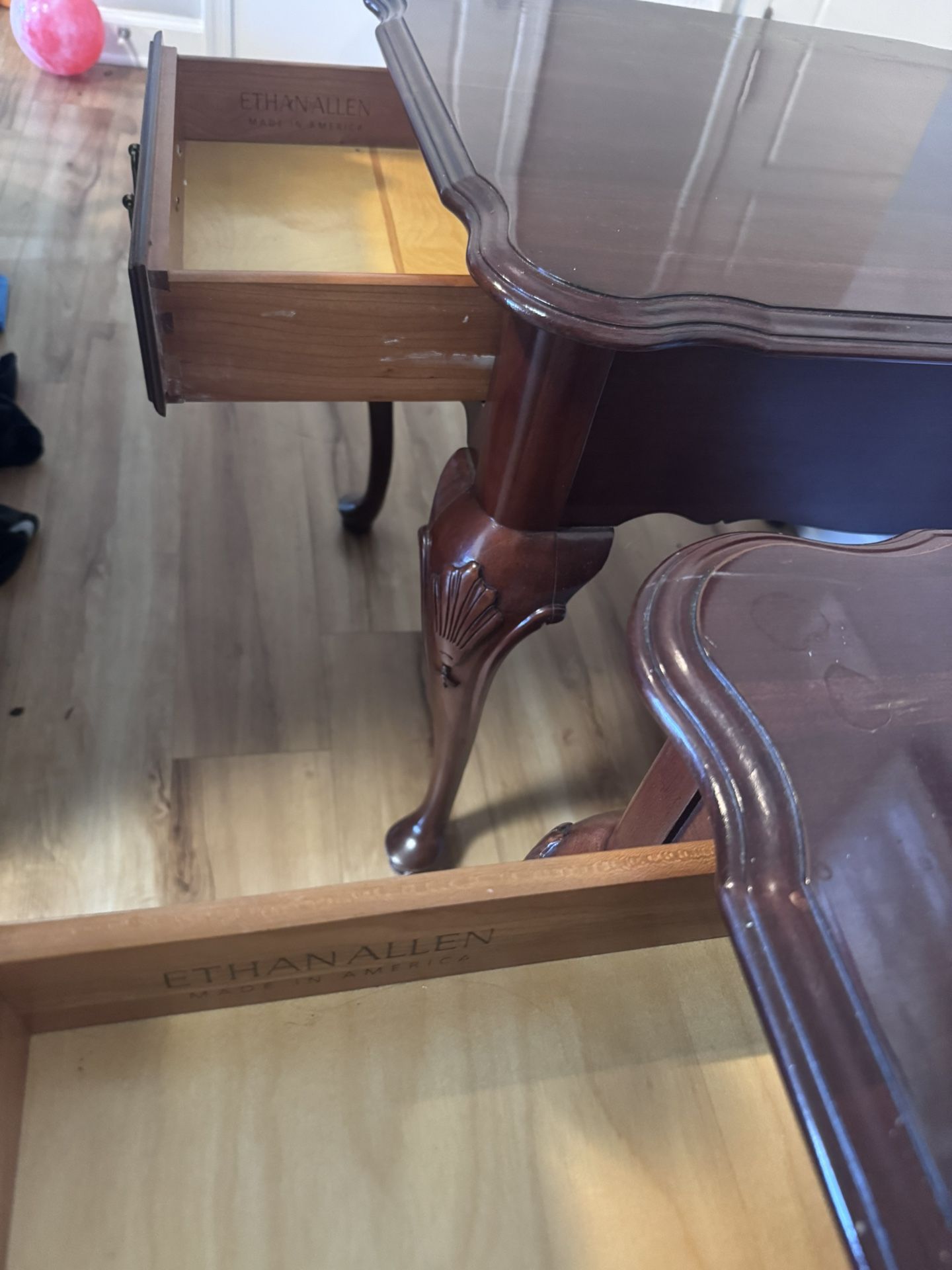 Ethan Allen Georgian Court Queen Anne Style End Tables