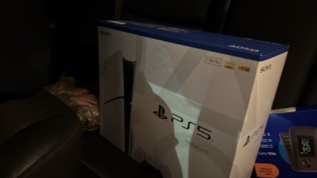New Ps5 digital 1tb