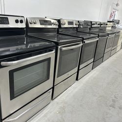 Residential Stoves/ Cocinas Domésticas 