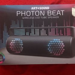 Art + Sound Black Photon Beat Wireless LED Tube Speaker