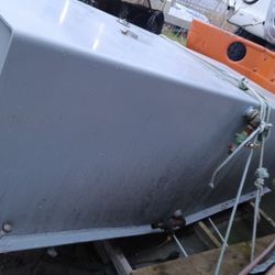200 Gallon Fuel Tank 