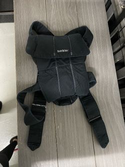 Baby Bjorn Infant Carrier