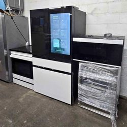 Brand New Samsung Smart Refrigerator Set 