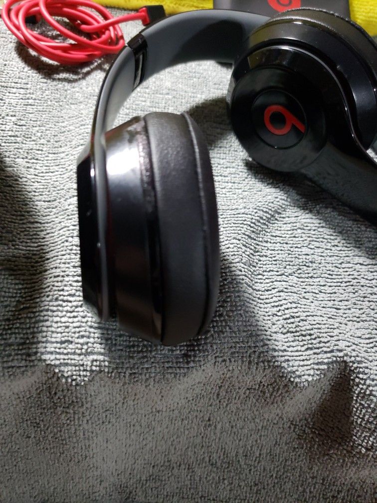 Beats Solo "Wired" Headphones