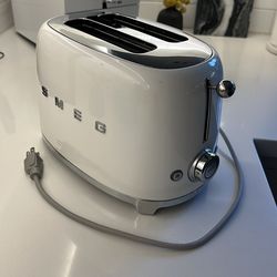 2 slice Smeg Toaster