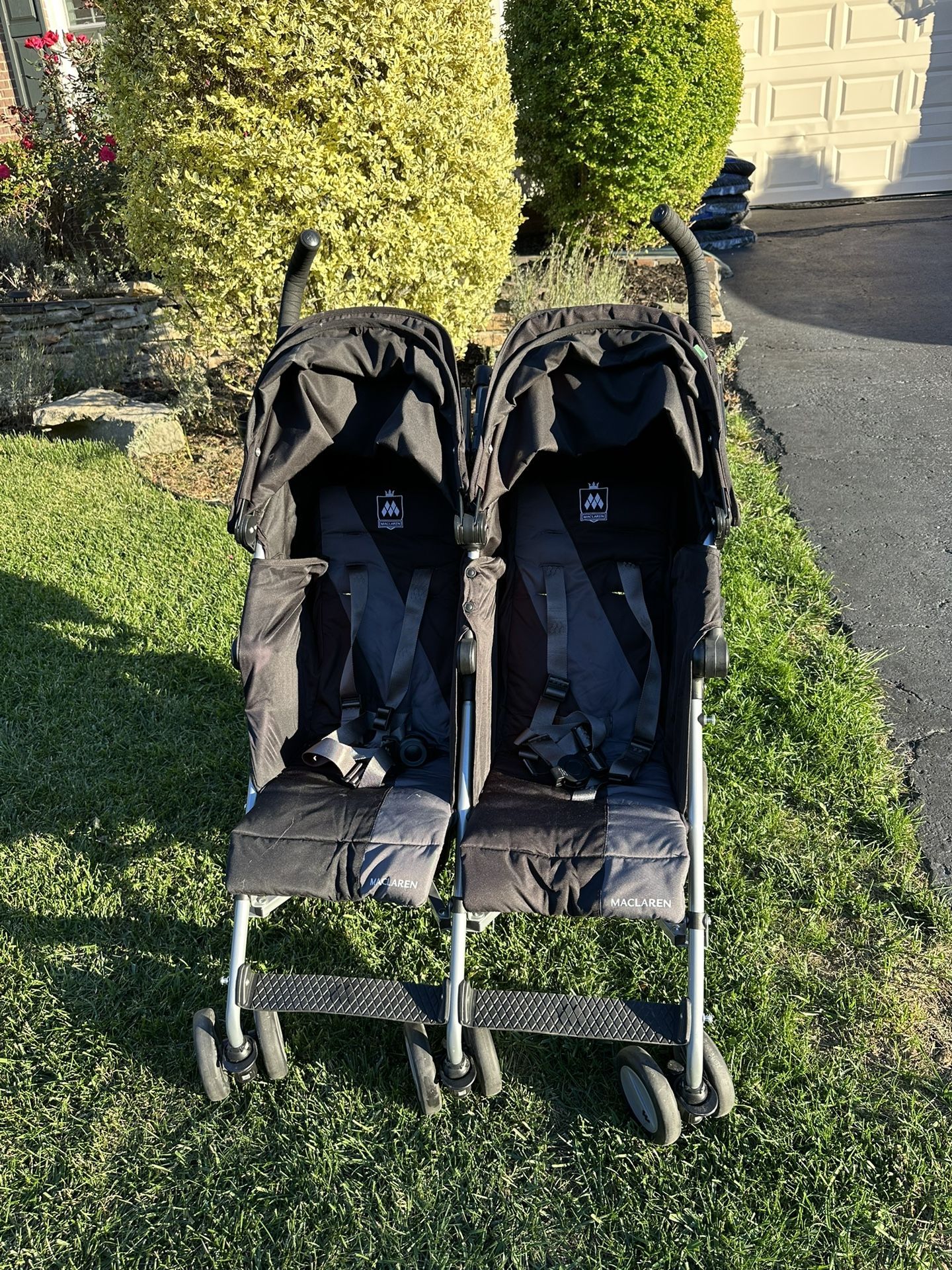 Maclaren Twin Triumph Stroller