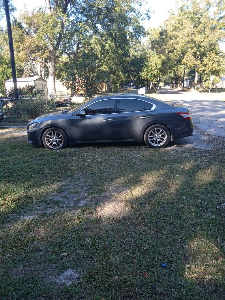 2011 Nissan Maxima