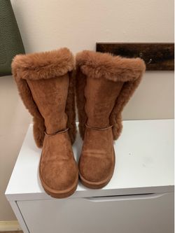 Woman’s Boots