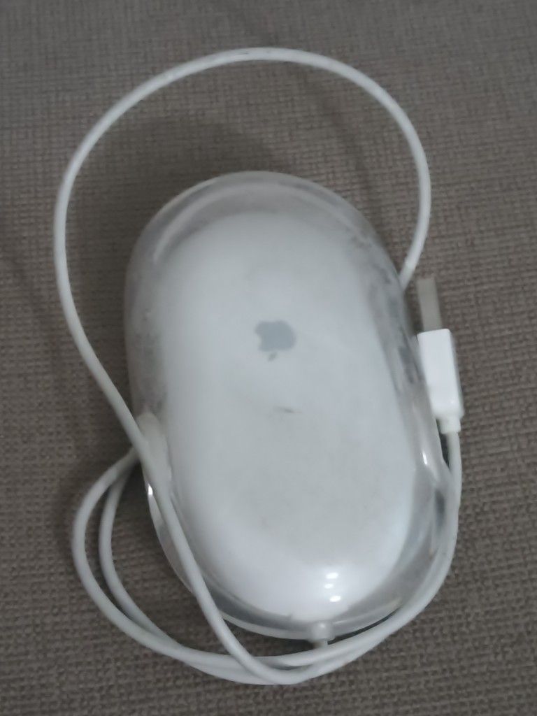 Apple Mouse