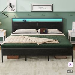 King Size Metal And Wood, Bedframe, And Mattress