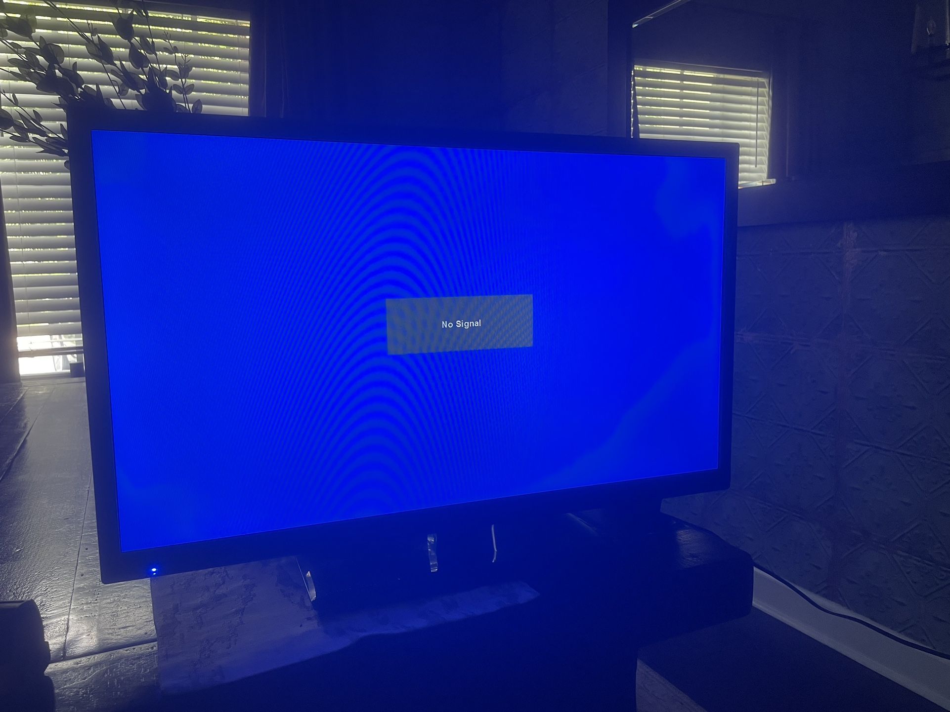 Element TV 32 Inch