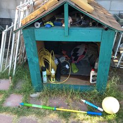Dog House 