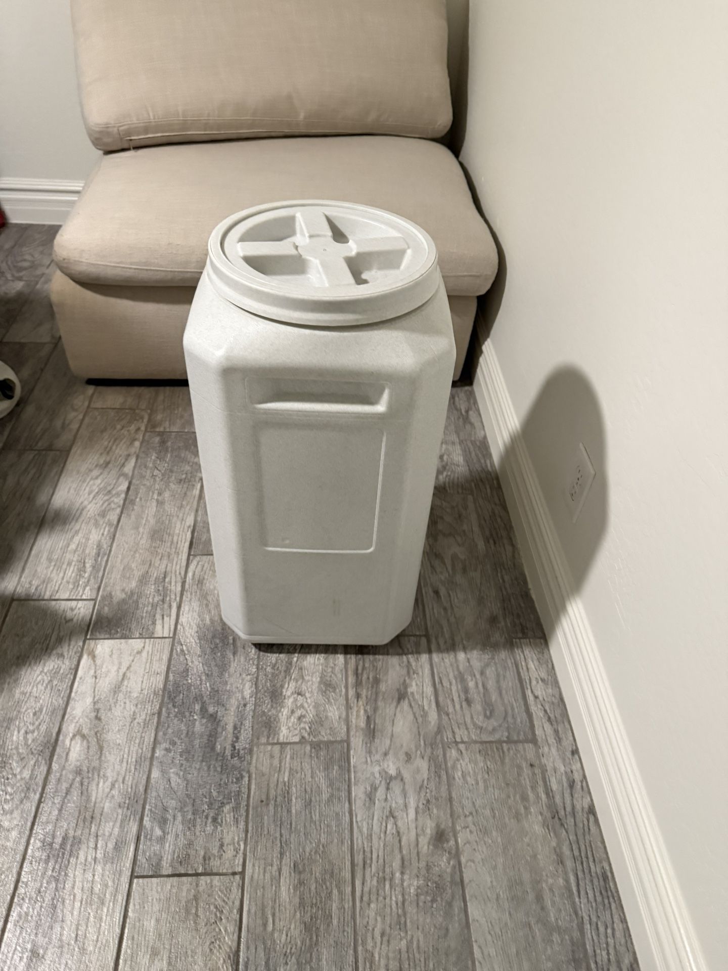 Storage Container