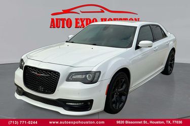 2021 Chrysler 300