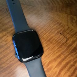 Apple Watch Series 8