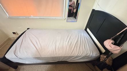TWIN BED