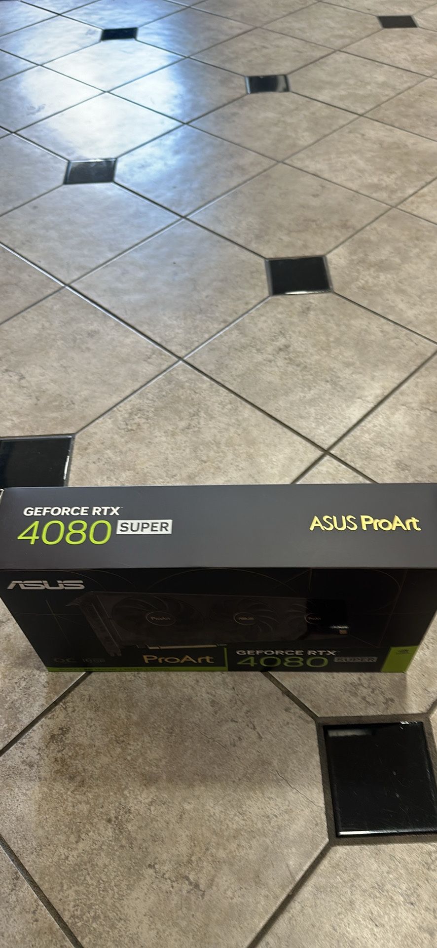 ASUS ProArt GeForce RTX 4080 Super OC Edition 16GB GDDR6X