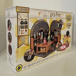 Harry Potter Wizarding World Mini Verse-Build Your Classroom Set