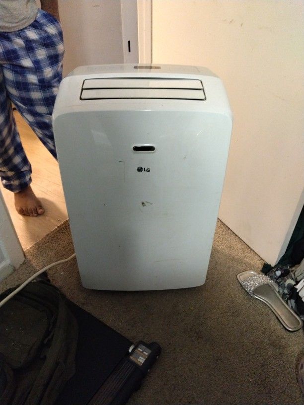 LG Portable Air Conditioner