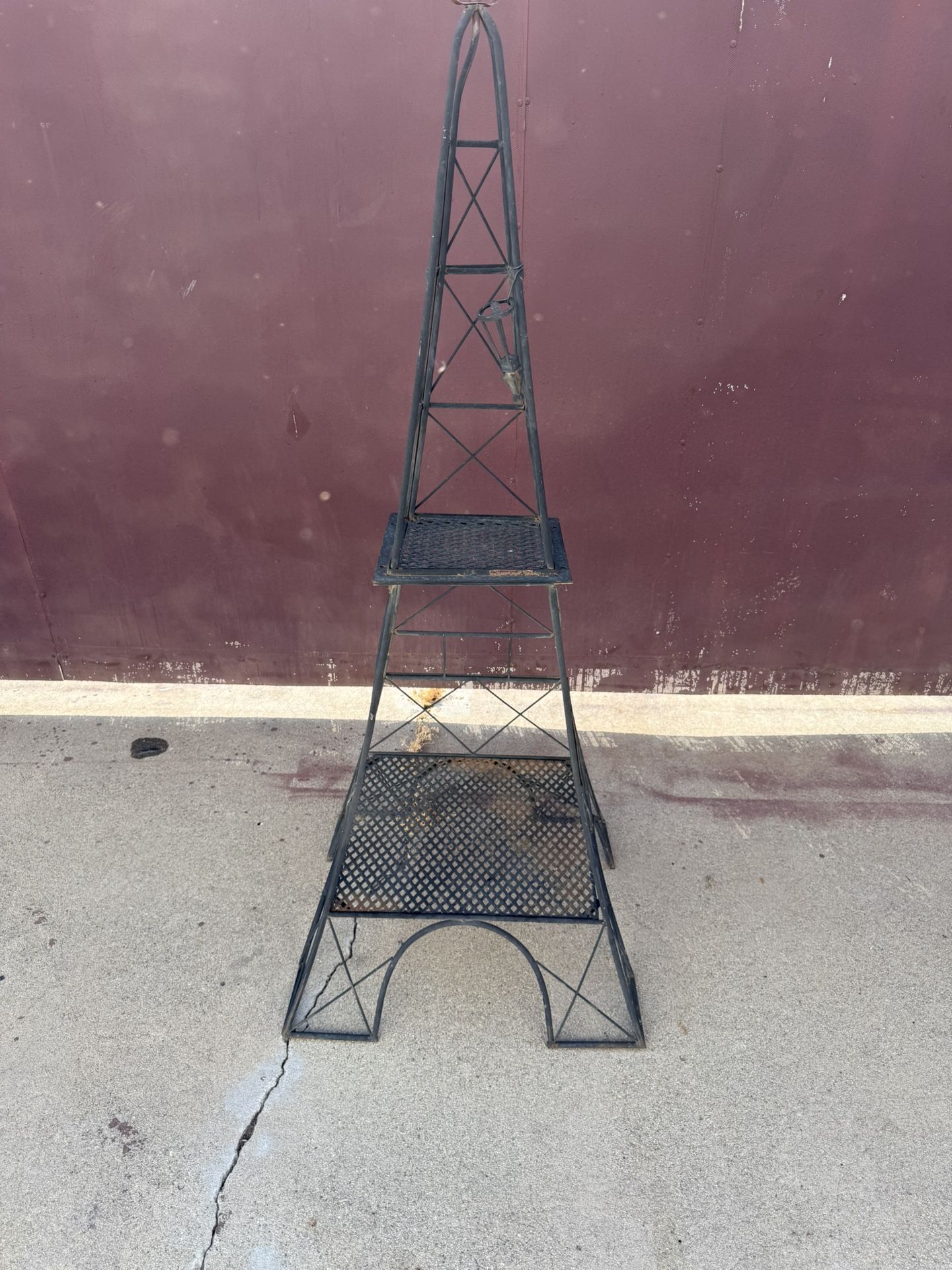 Eiffel Tower Metal Plant Stand