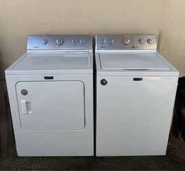 Washer and dryer electric set Maytag commercial technology