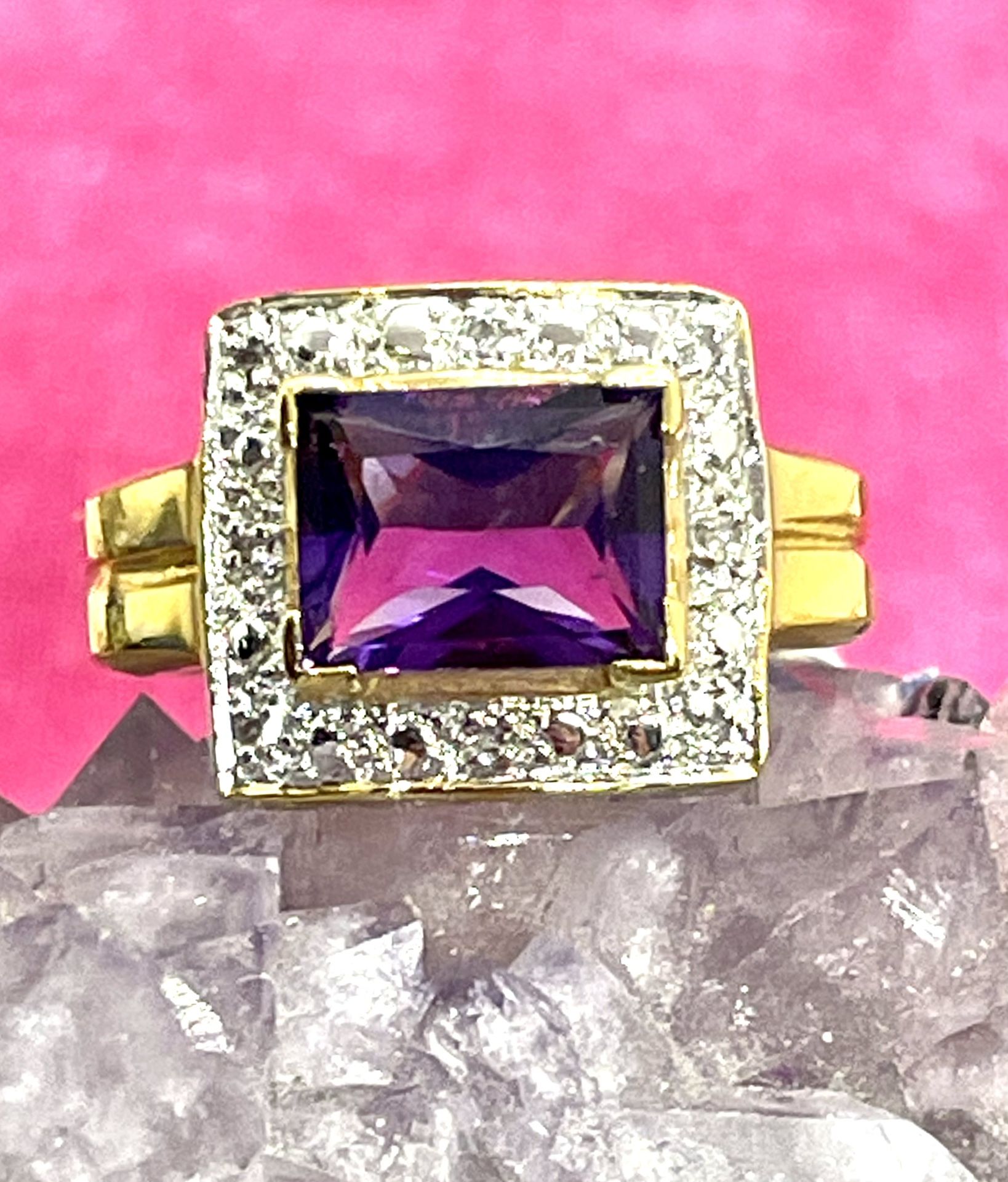 18k EG Amethyst & Diamond Ring