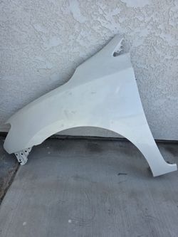 2013-2015 Nissan Sentra Driver side fender