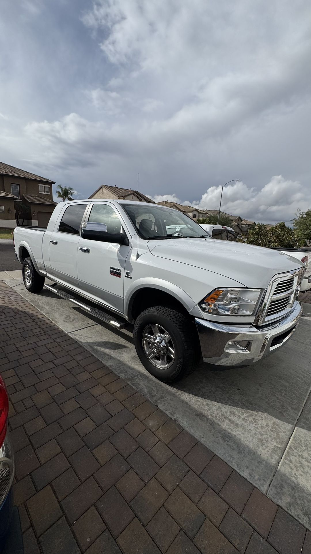 Dodge Ram 3500 Mega Cab Turbo Diesel 4X4 Laramie