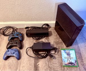 Xbox One 500GB Bundle – Kinect + 3 Controllers – Tested, Beloved & Factory Reset