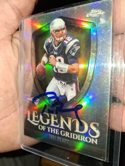 VINTAGE SIGNED TOM BRADY LEGENDS FOOTBALL CARD WITH COA