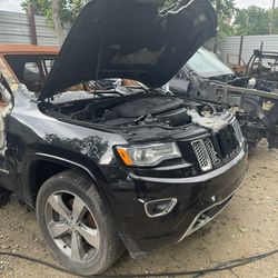 Front Bumper Jeep Grand Cherokee 2016