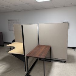 4 Person Workstation Setup with Dividers and Desks