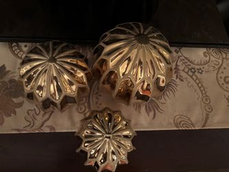 Ceramic decorative ball